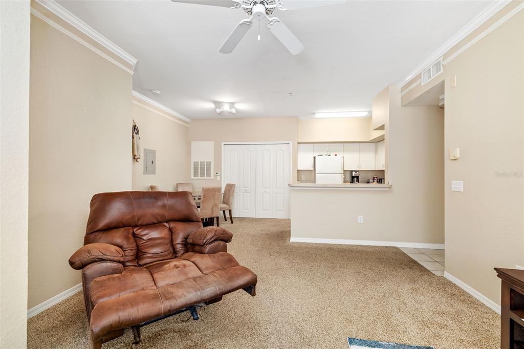 4142 CENTRAL SARASOTA PARKWAY 