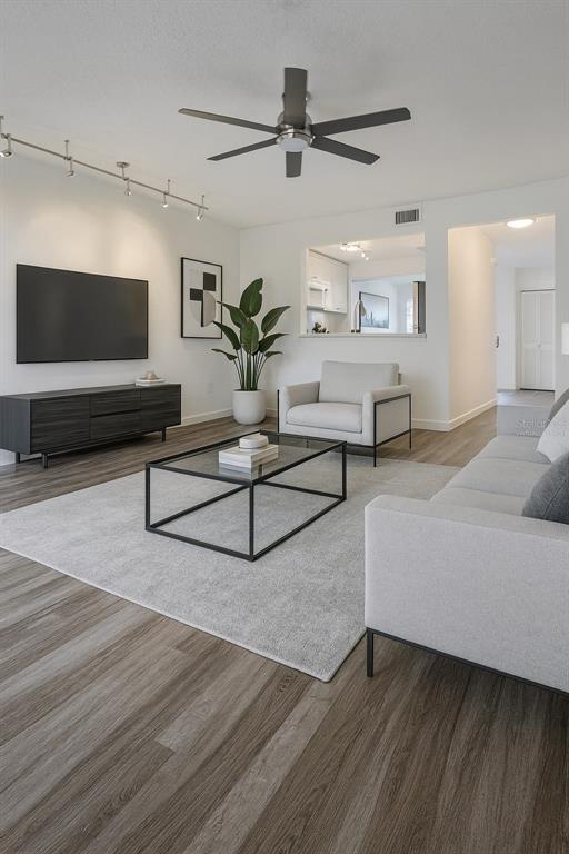 984 SUNRIDGE DRIVE UNIT J3