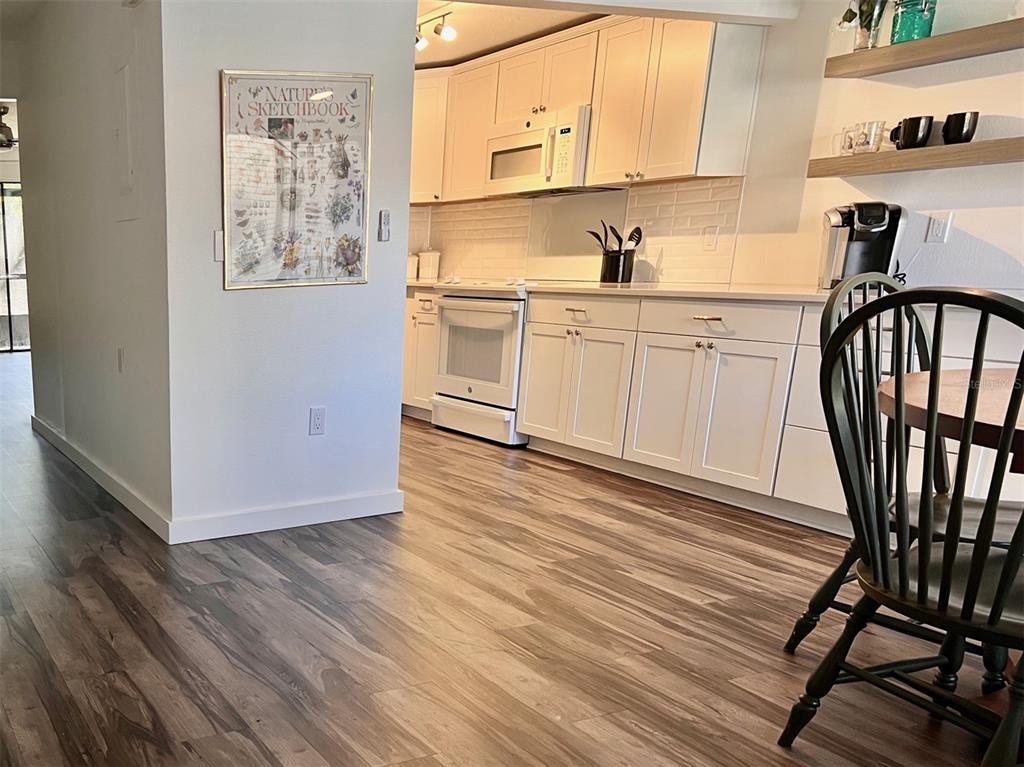984 SUNRIDGE DRIVE UNIT J3