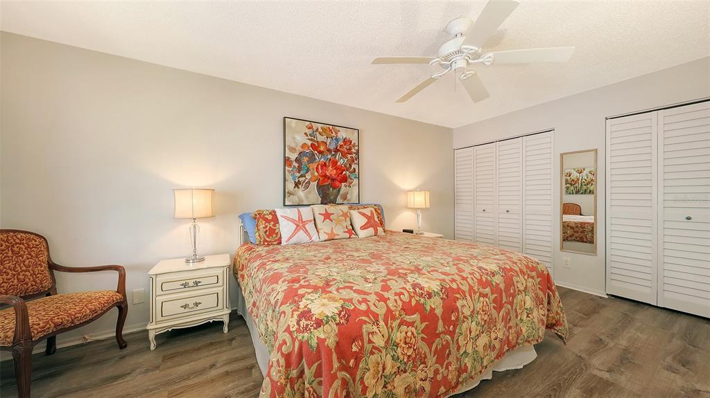 5641 MIDNIGHT PASS ROAD UNIT 9