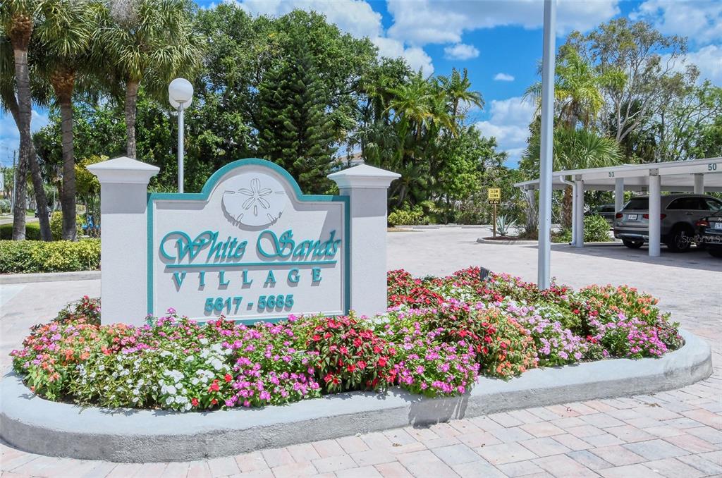 5641 MIDNIGHT PASS ROAD UNIT 9