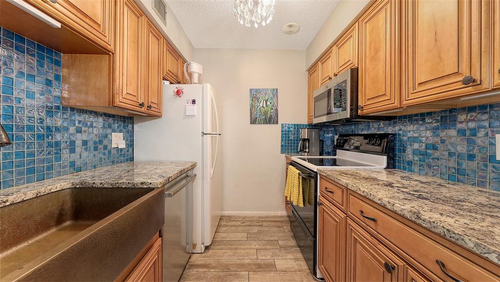 5641 MIDNIGHT PASS ROAD UNIT 9