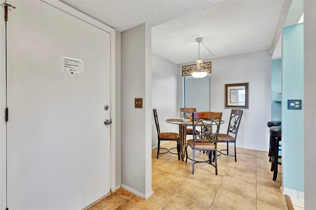 6157 MIDNIGHT PASS ROAD UNIT E