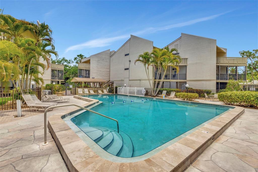 6157 MIDNIGHT PASS ROAD UNIT E