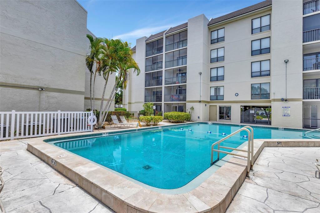 6157 MIDNIGHT PASS ROAD UNIT E