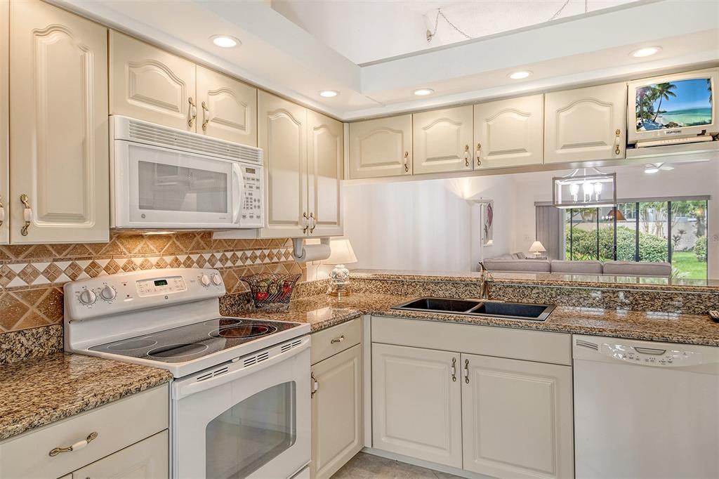 5956 CLUBSIDE DRIVE UNIT 7651