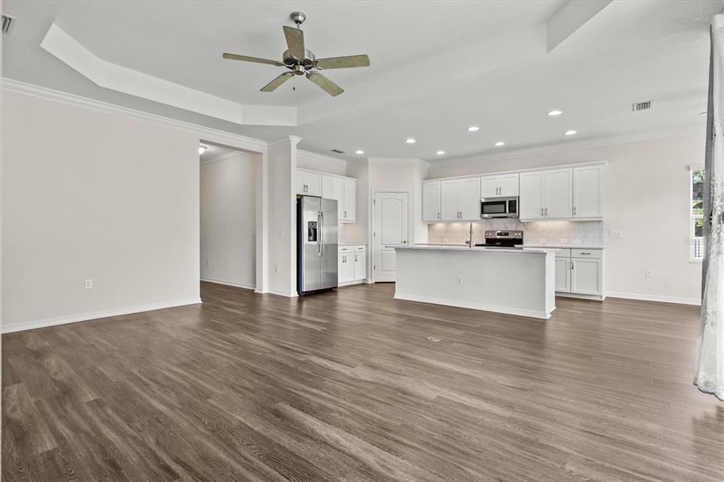 128 AVENS DR