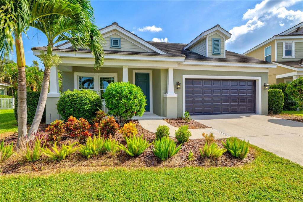 128 AVENS DR