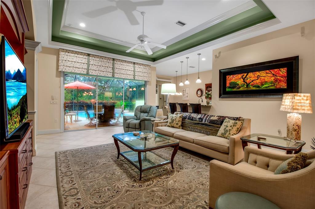 21 BAYHEAD LANE