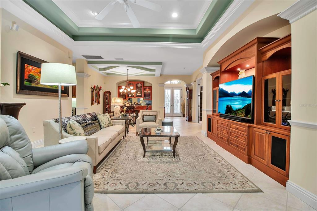 21 BAYHEAD LANE