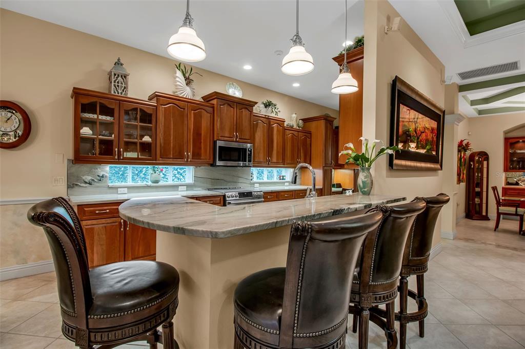 21 BAYHEAD LANE