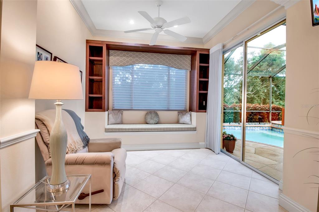21 BAYHEAD LANE