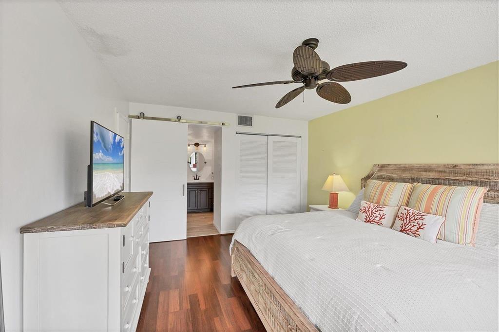 5216 LAKE VILLAGE DRIVE UNIT 7