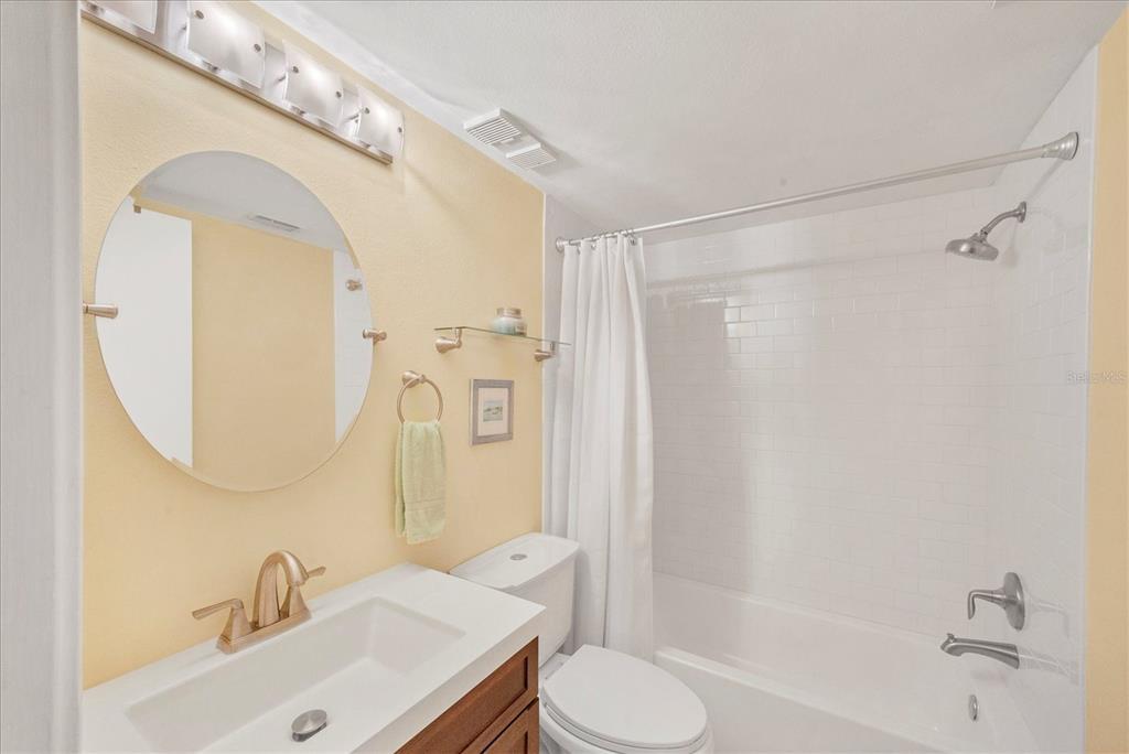 5216 LAKE VILLAGE DRIVE UNIT 7