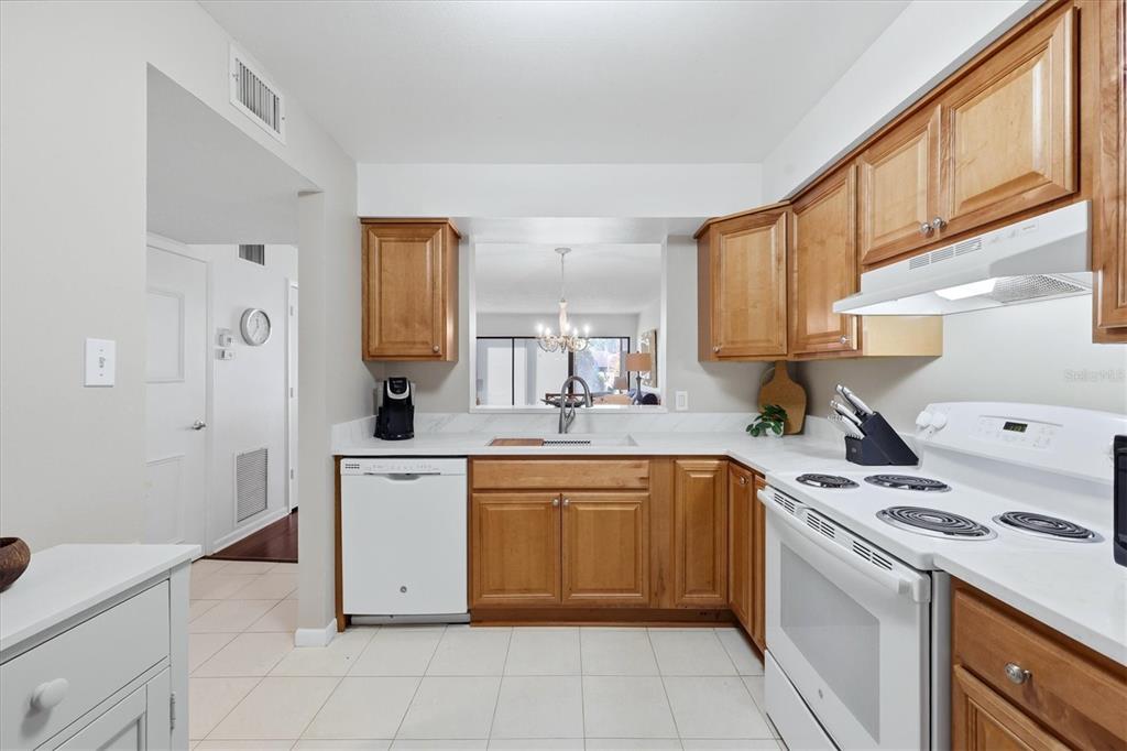5216 LAKE VILLAGE DRIVE UNIT 7