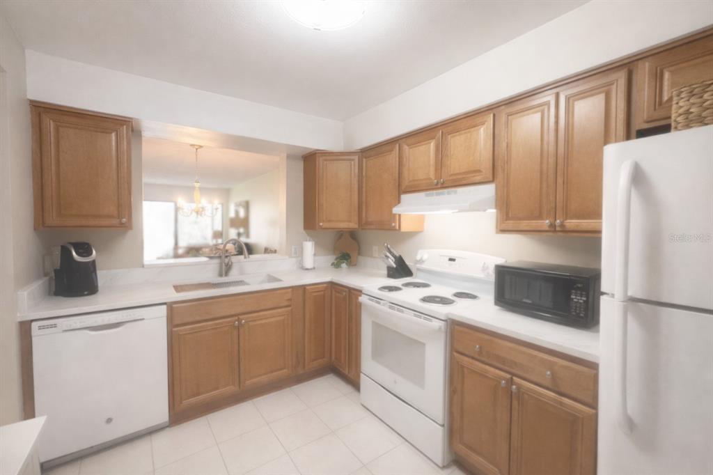 5216 LAKE VILLAGE DRIVE UNIT 7