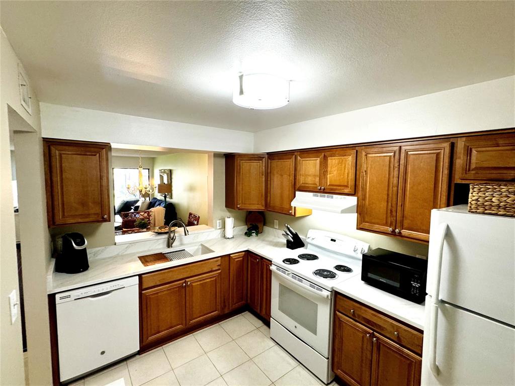 5216 LAKE VILLAGE DRIVE UNIT 7