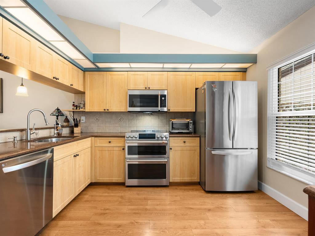6103 CLUBSIDE DRIVE UNIT 6103