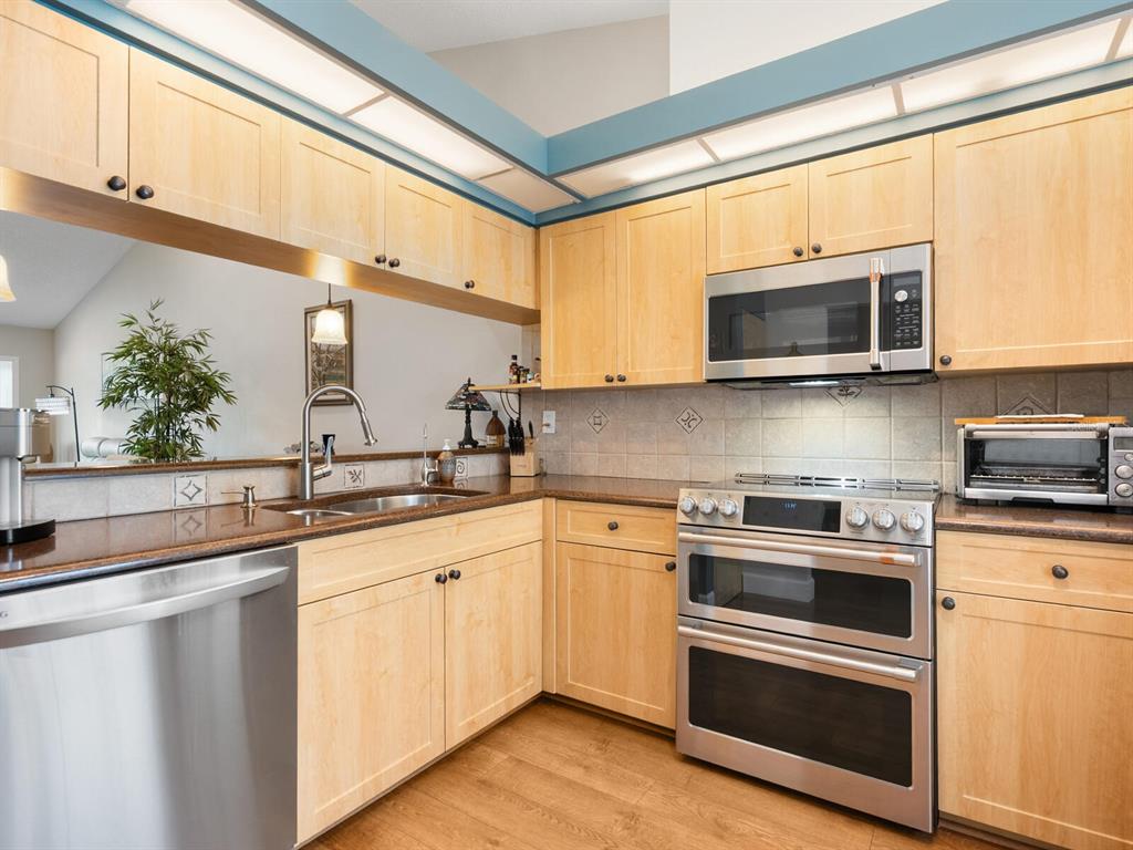 6103 CLUBSIDE DRIVE UNIT 6103