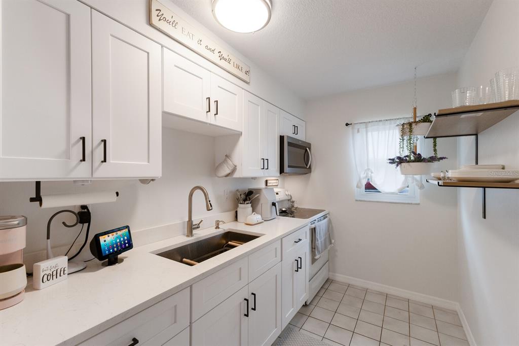 4444 SWIFT ROAD UNIT 4