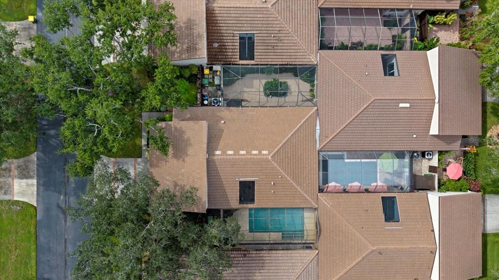 3953 GLEN OAKS MANOR DRIVE