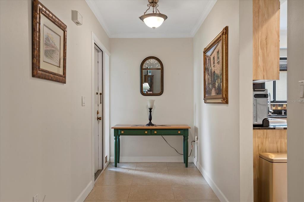 3953 GLEN OAKS MANOR DRIVE