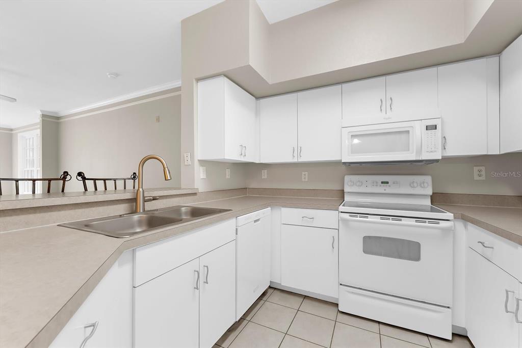 4106 CENTRAL SARASOTA PARKWAY 