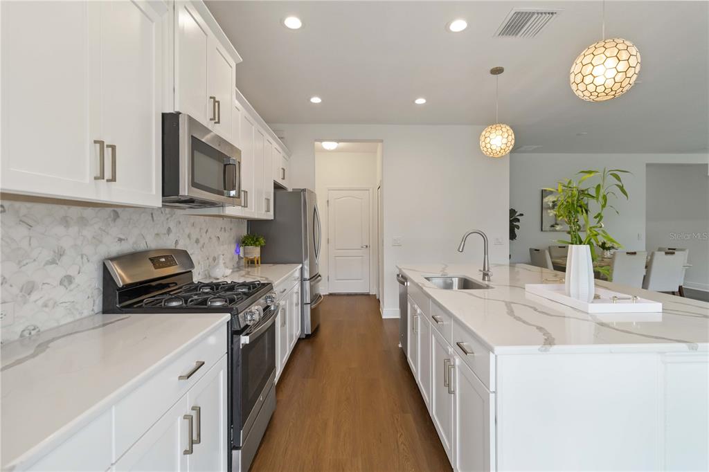 10109 CANAVERAL CIRCLE