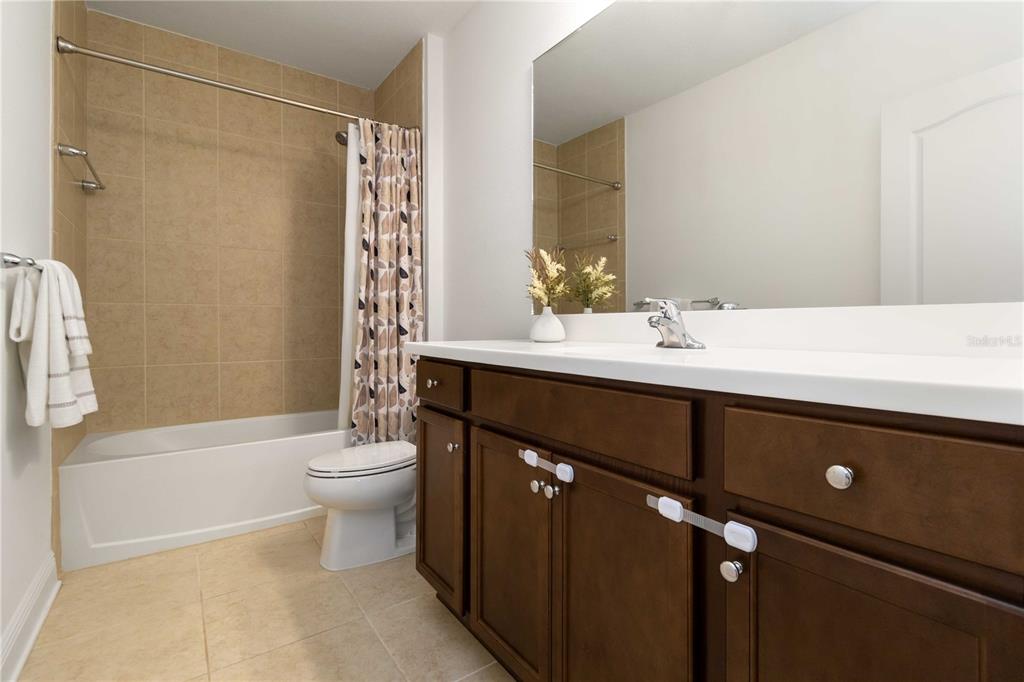 10109 CANAVERAL CIRCLE