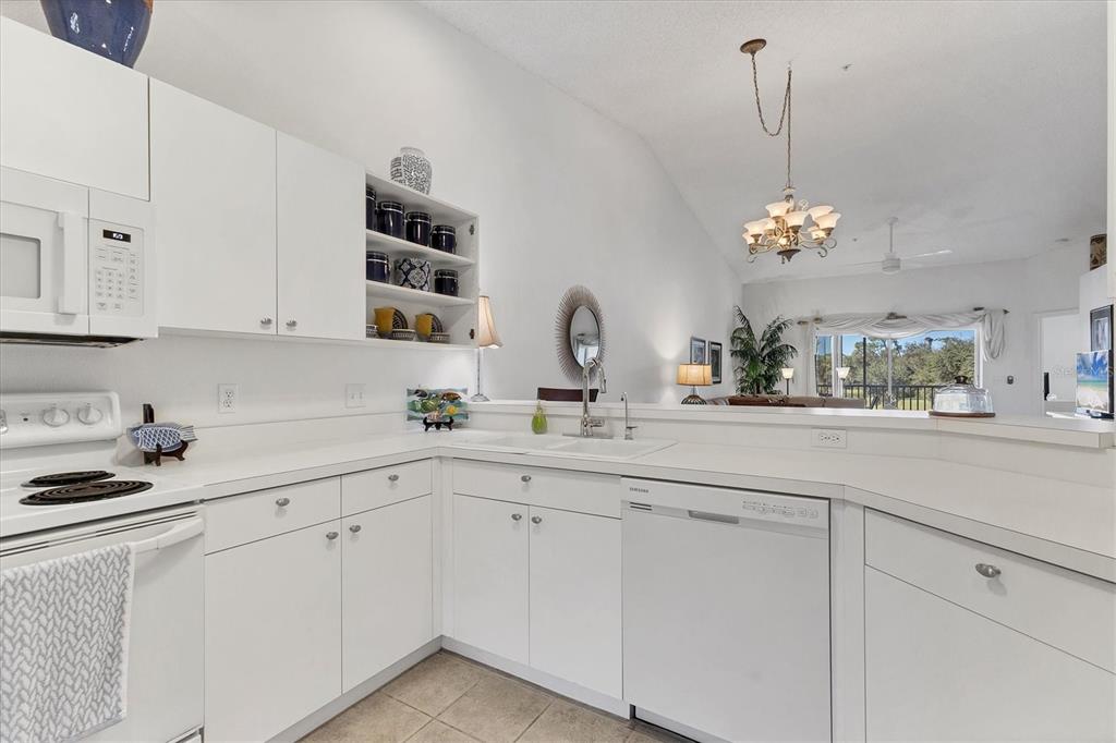 5240 HYLAND HILLS AVENUE UNIT 
