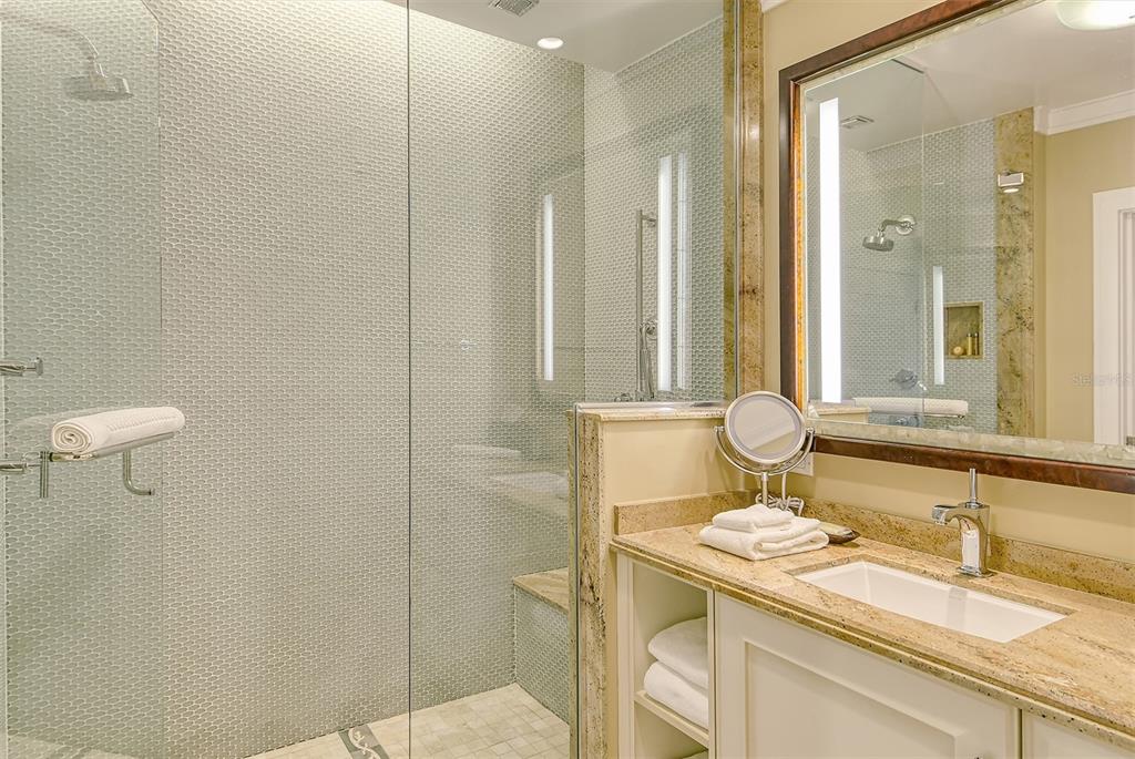 915 SEASIDE DRIVE UNIT 606, We