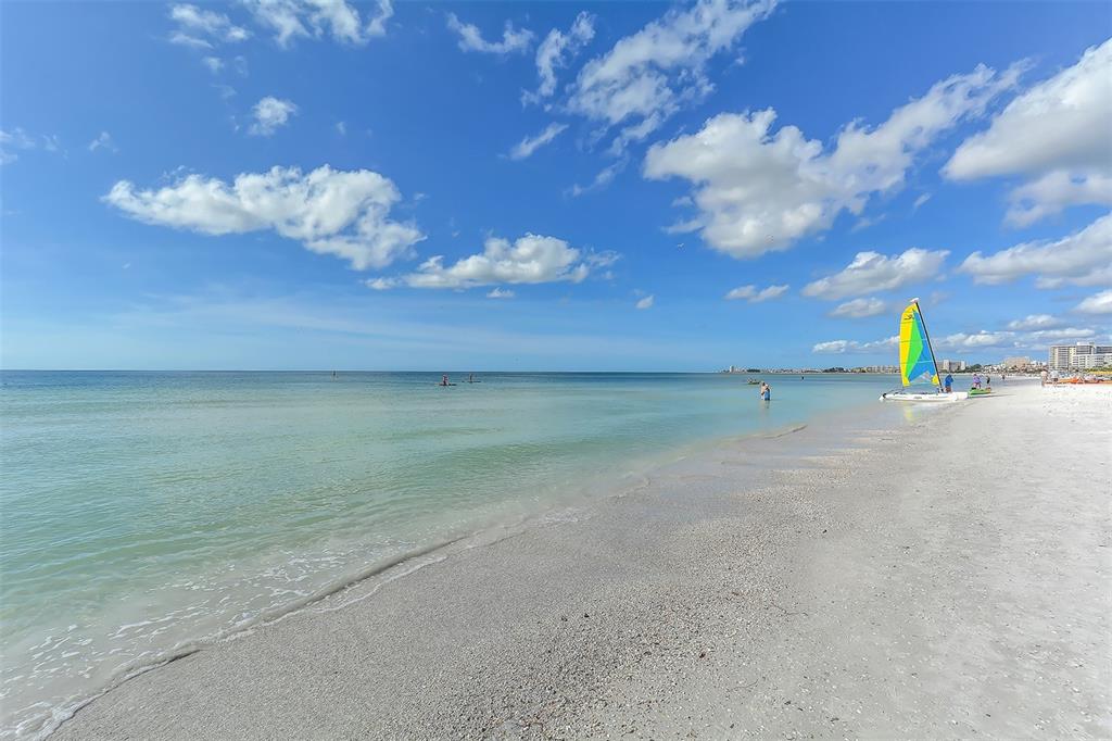 915 SEASIDE DRIVE UNIT 607, We