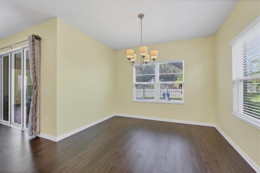 7040 WHITE WILLOW COURT