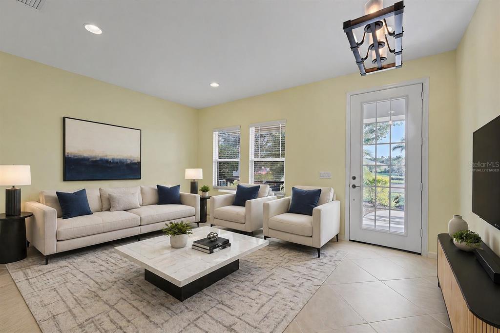 7040 WHITE WILLOW COURT