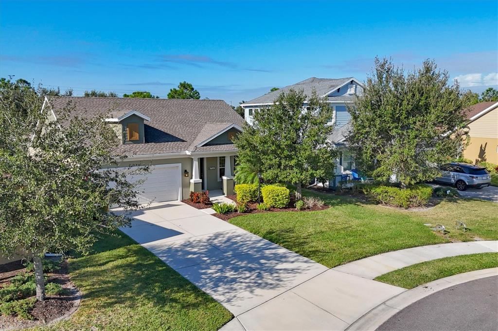 7040 WHITE WILLOW COURT