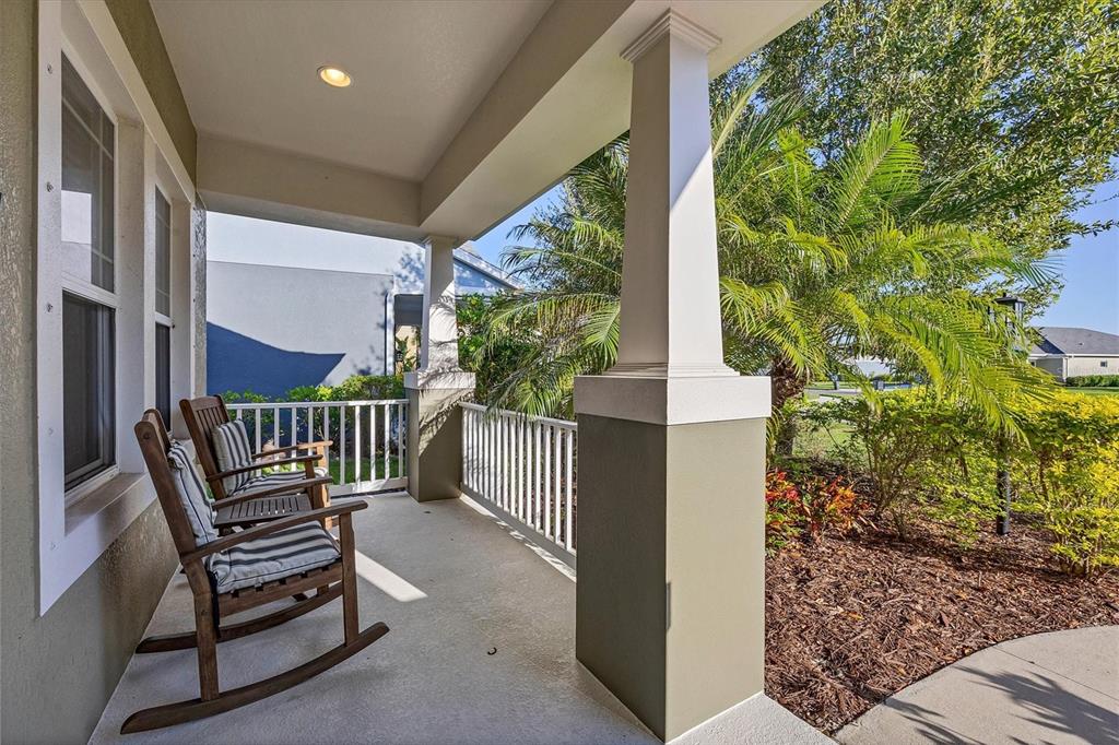 7040 WHITE WILLOW COURT