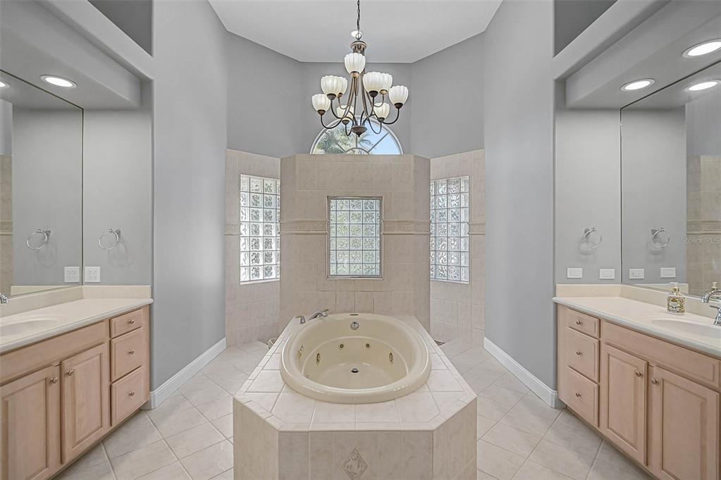 538 DOVE POINTE DRIVE