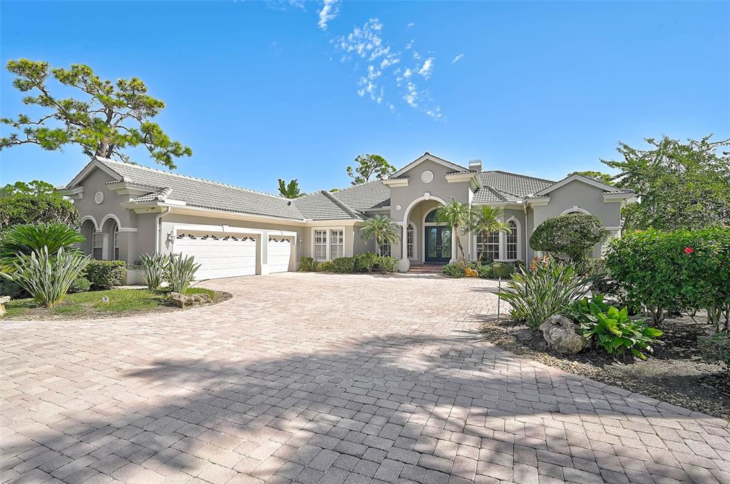 538 DOVE POINTE DRIVE