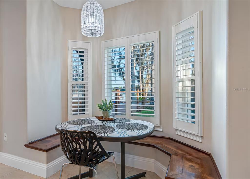 151 LAKESIDE DRIVE gallery image #19