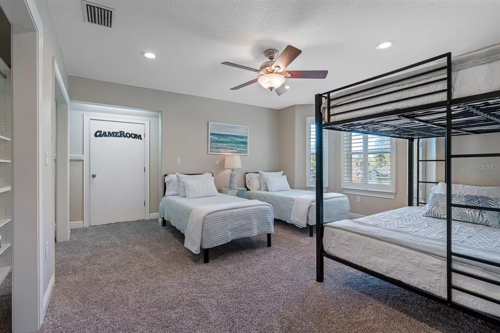 151 LAKESIDE DRIVE gallery image #44