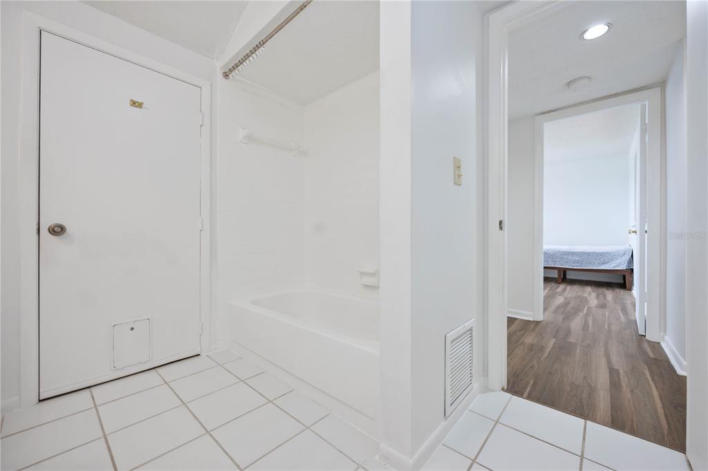 2767 HORSESHOE COURT UNIT Q-3