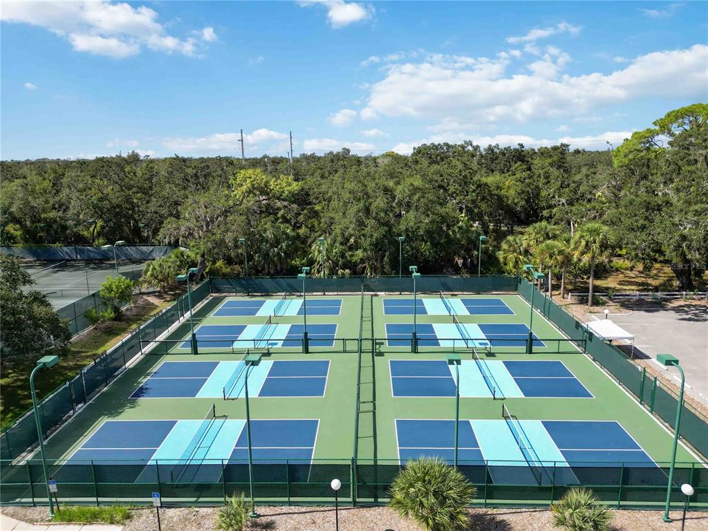 2767 HORSESHOE COURT UNIT Q-3