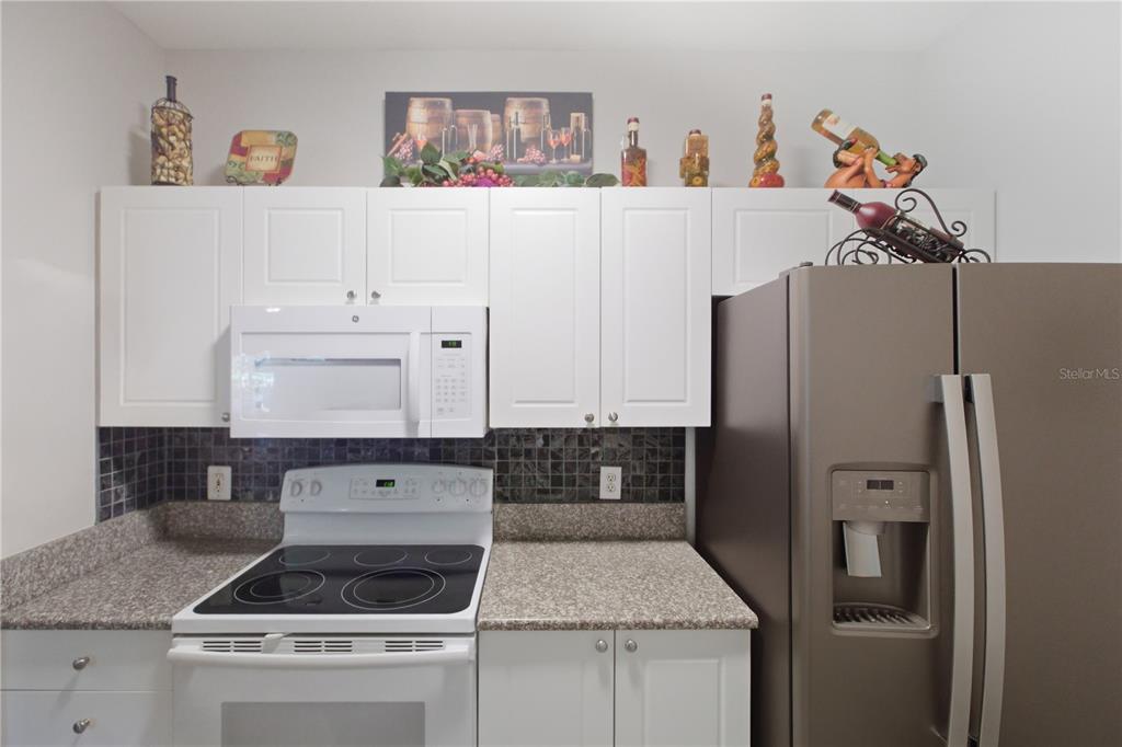 5122 NORTHRIDGE ROAD UNIT 107