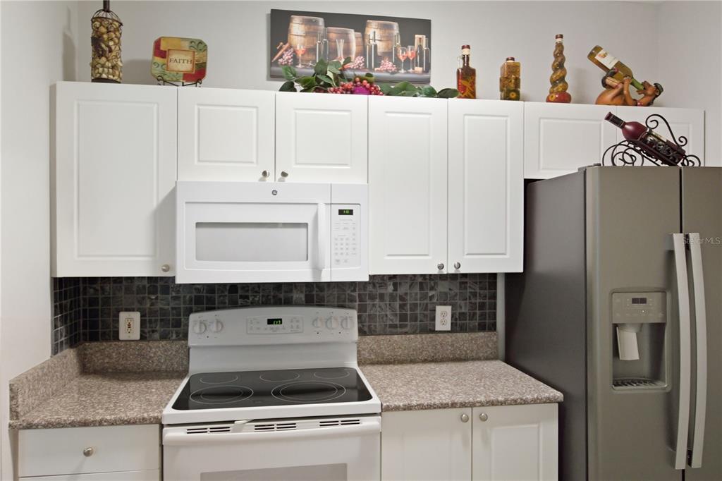 5122 NORTHRIDGE ROAD UNIT 107