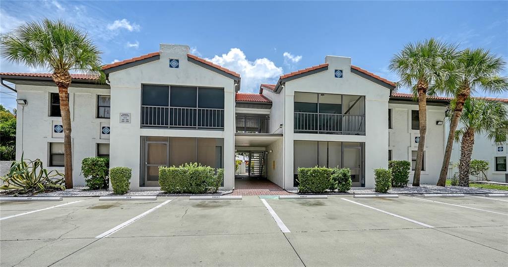 631 N ORANGE AVENUE UNIT 208
