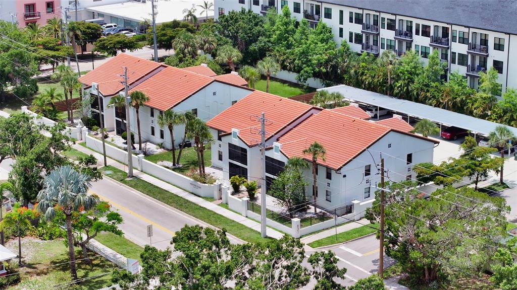 631 N ORANGE AVENUE UNIT 208
