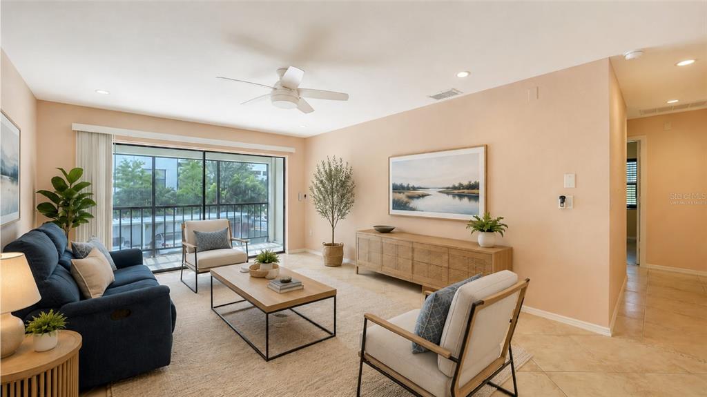 631 N ORANGE AVENUE UNIT 208