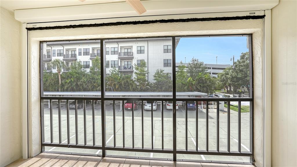 631 N ORANGE AVENUE UNIT 208