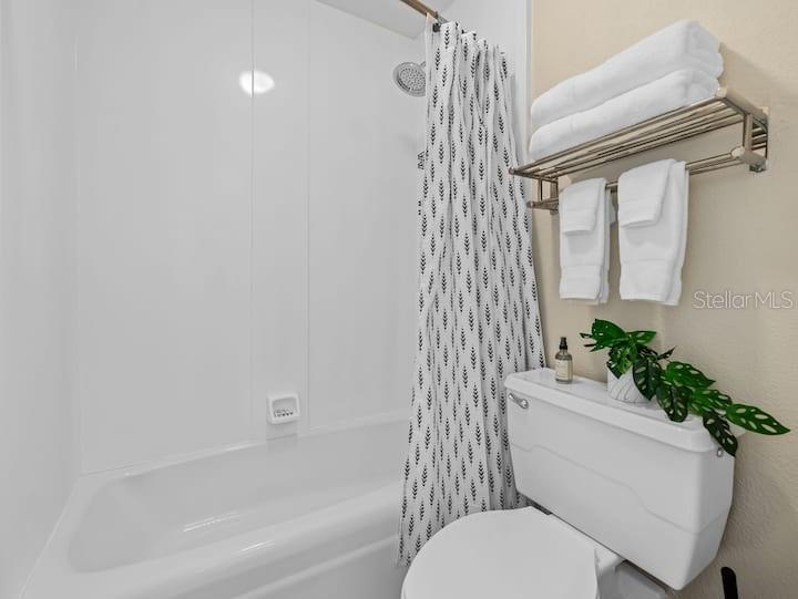 7150 N TAMIAMI TRAIL UNIT S-61