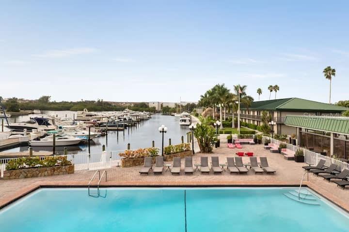 7150 N TAMIAMI TRAIL UNIT S-61